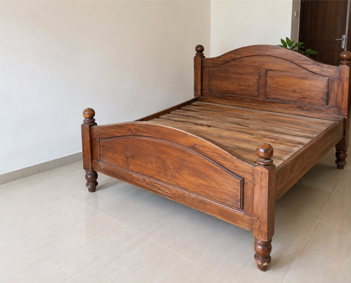Wooden Cot